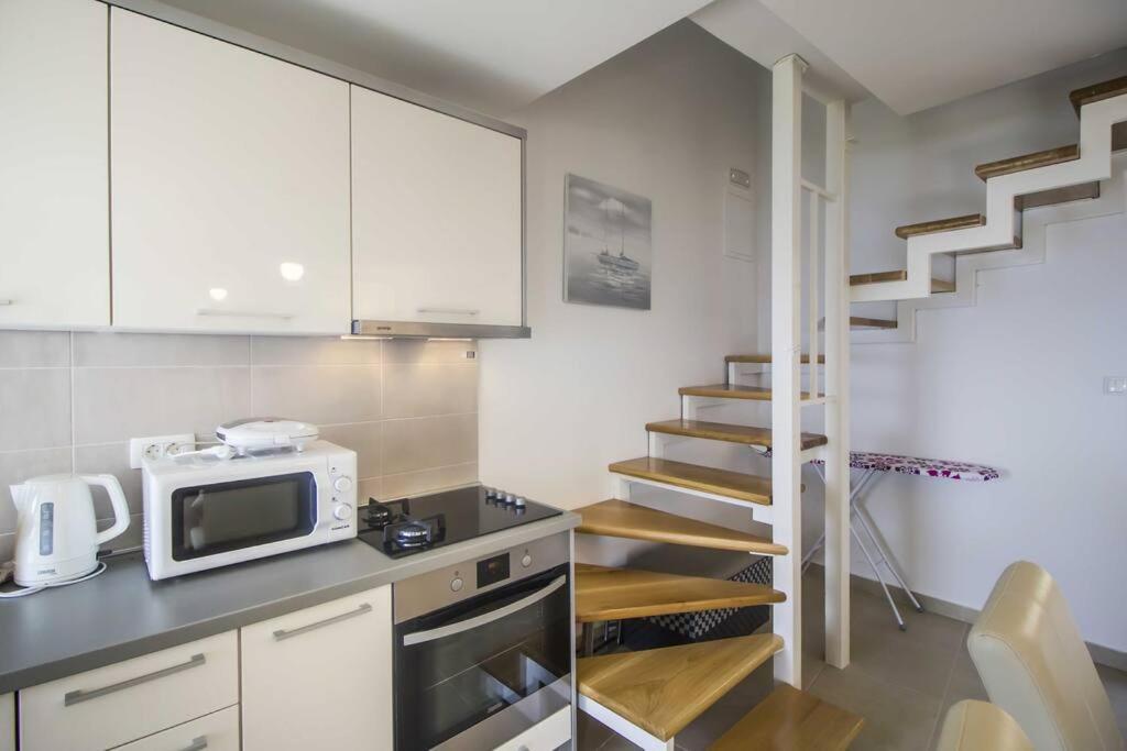 Holiday Home Aria Podgora Buitenkant foto